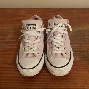 Converse size 9